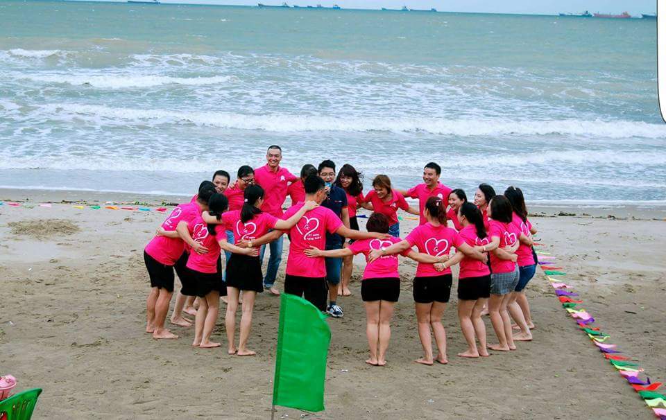 Áo đồng phục team building luôn mang những ý nghĩa riêng cho mỗi doanh nghiệp