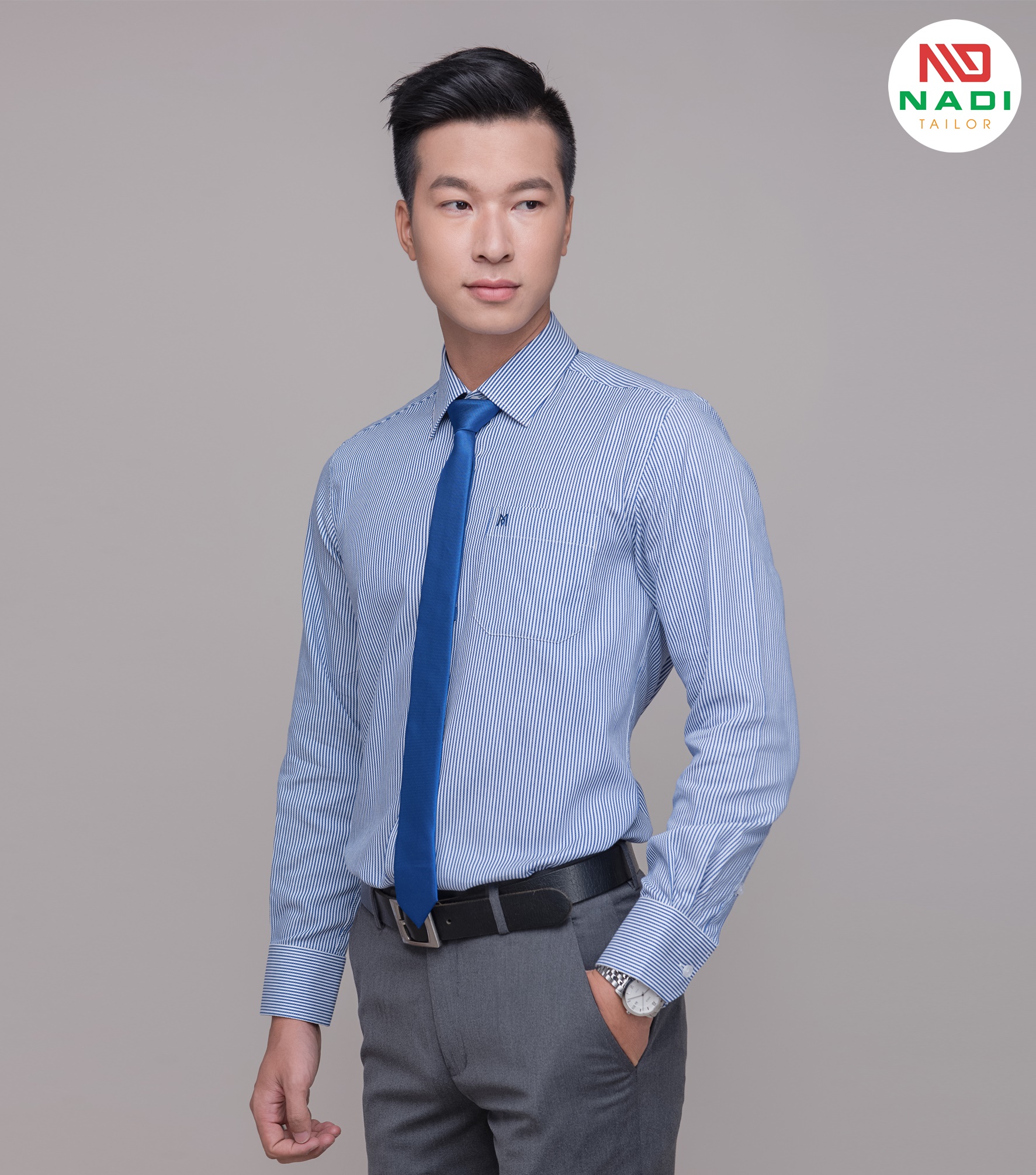 Áo sơ mi công sở nam cuốn hút, mạnh mẽ và vô cùng thanh lịch áo sơ mi công sở nam