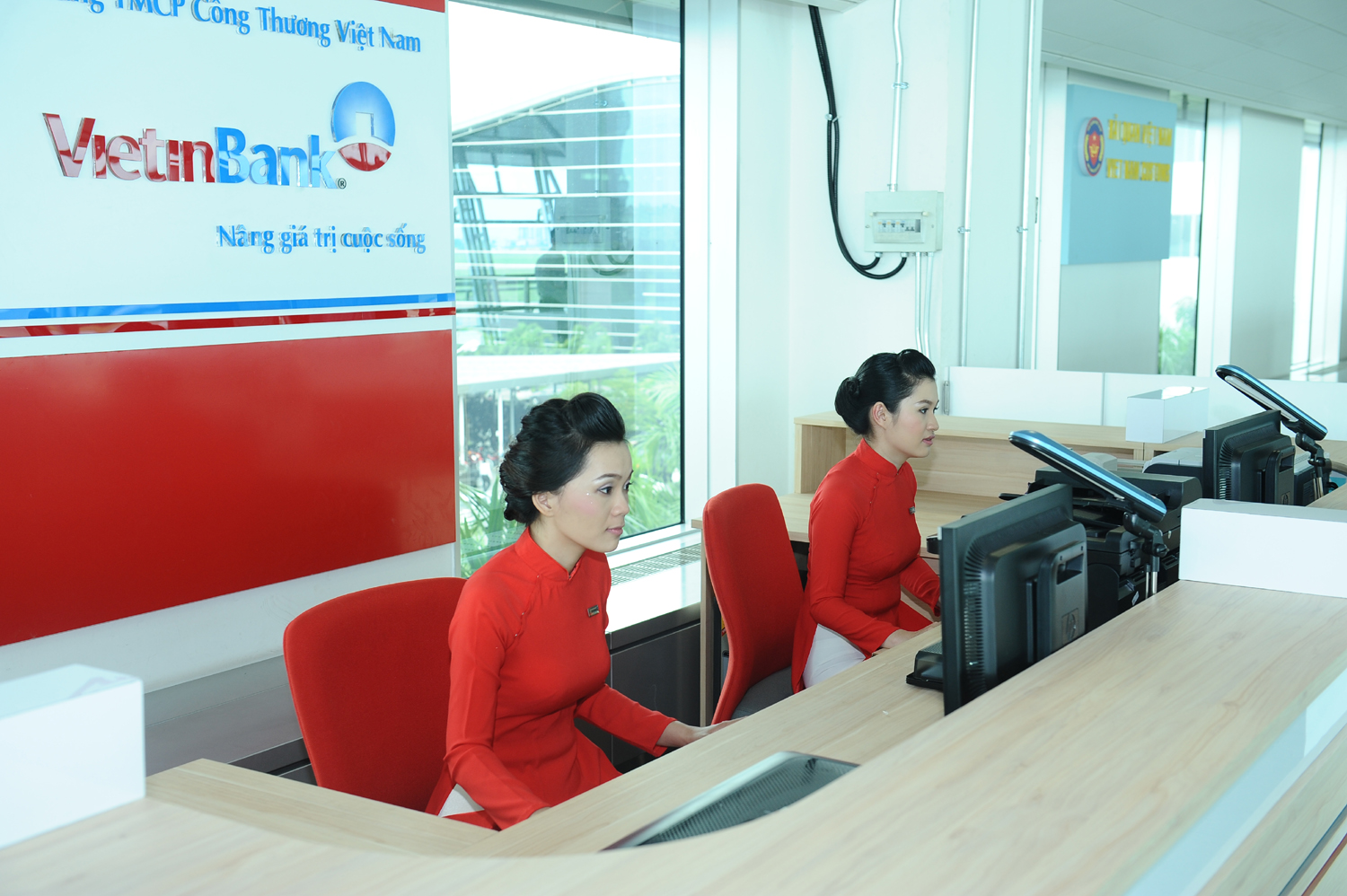 Đồng phục Viettinbank Đồng phục Viettinbank