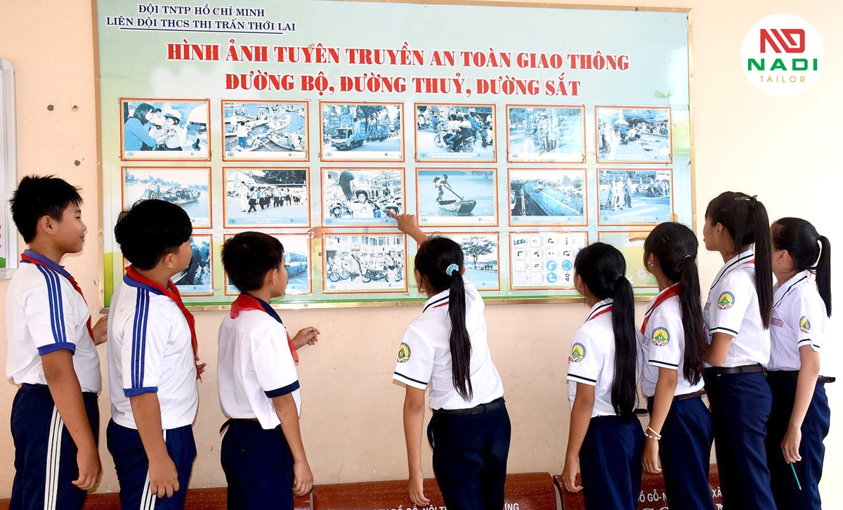 Mỗi bộ đồng phục sẽ gắn với đặc trưng riêng của từng trường Mang nét đặc trưng của trường học