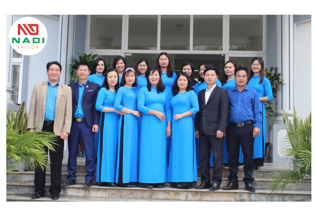 Áo Dài Đồng Phục Công Sở Đẹp - Kinh Nghiệm Đặt May áo dài công sở