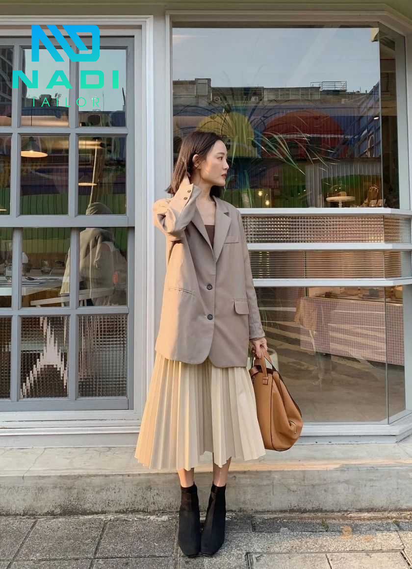 Phối đồ đi làm với váy xòe và áo blazer nhẹ nhàng Phối đồ đi làm với váy xòe và áo blazer nhẹ nhàng