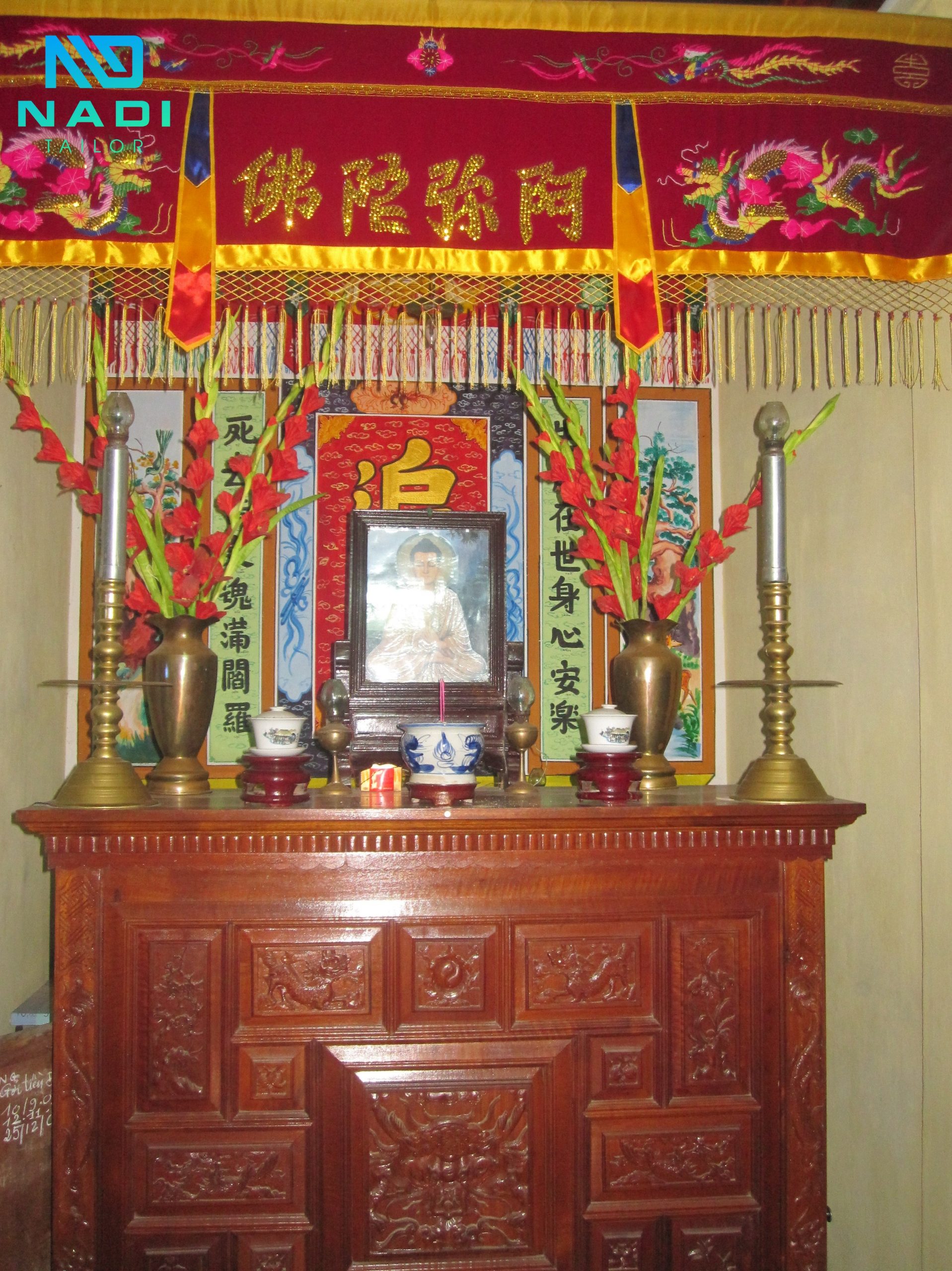 Sạng trọng, cung kính Sạng trọng, cung kính
