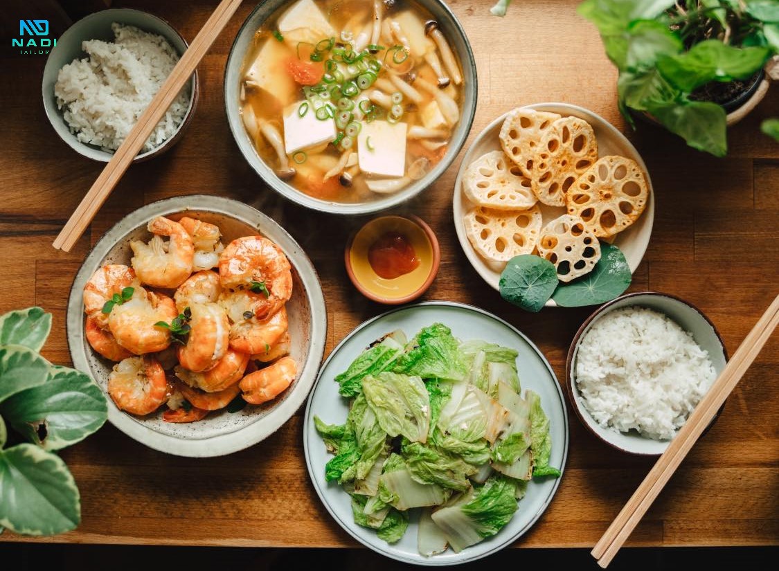 Quan niệm “ăn ở ngoài nhưng lại ngon như ăn ở nhà” ngày càng trở nên phổ biến; và ảnh hưởng của dịch Covid đã làm gia tăng mạnh mẽ làn sóng yêu thích mua hàng trực tuyến. Khỏi phải nói, ngày càng có nhiều khách hàng đặt đồ ăn về nhà nhiều hơn. Quan niệm “ăn ở ngoài nhưng lại ngon như ăn ở nhà” ngày càng trở nên phổ biến; và ảnh hưởng của dịch Covid đã làm gia tăng mạnh mẽ làn sóng yêu thích mua hàng trực tuyến. Khỏi phải nói, ngày càng có nhiều khách hàng đặt đồ ăn về nhà nhiều hơn.