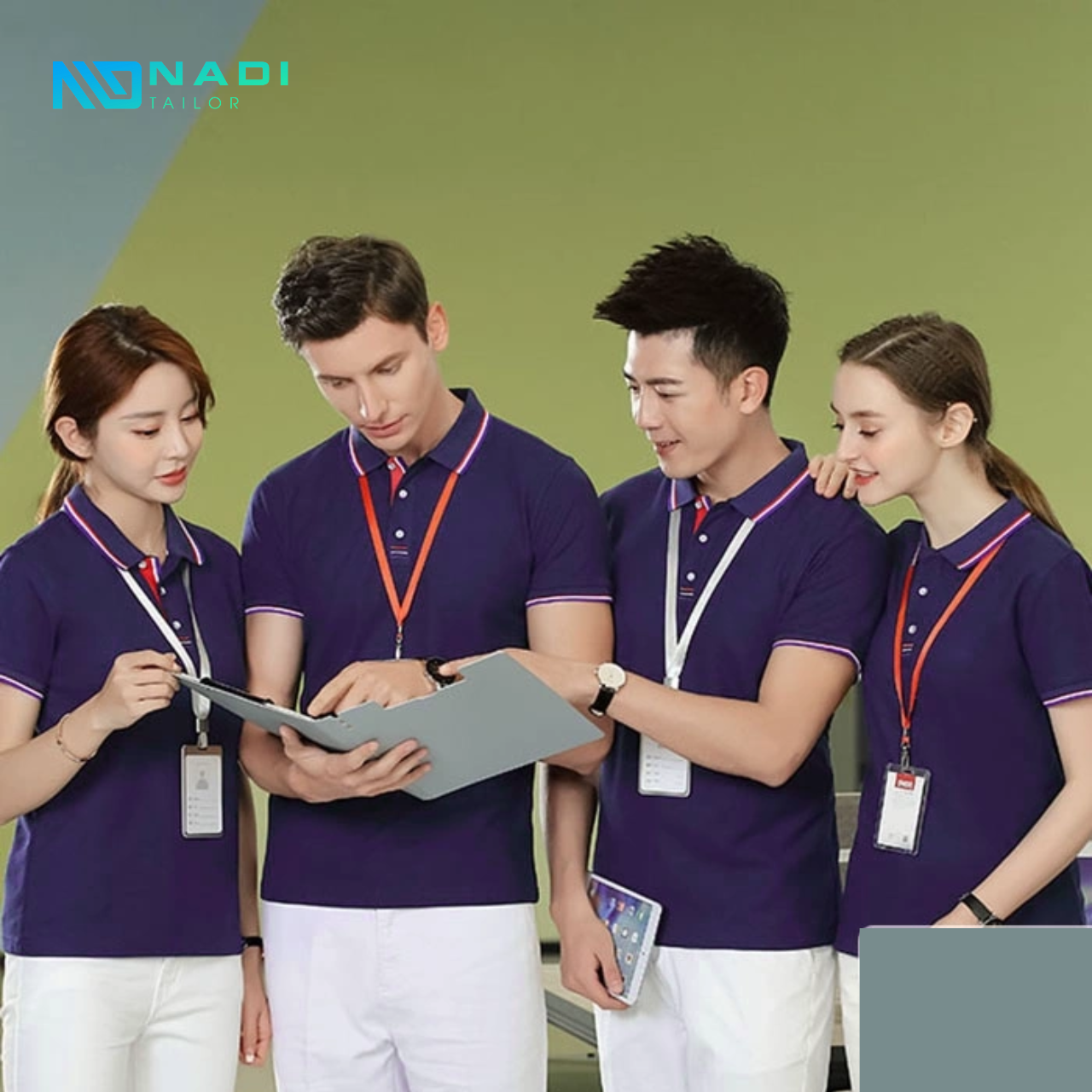Đồng phục kết hợp giữa tím và năng tạo nên sự năng động, trẻ trung. Đồng phục kết hợp giữa tím và năng tạo nên sự năng động, trẻ trung.