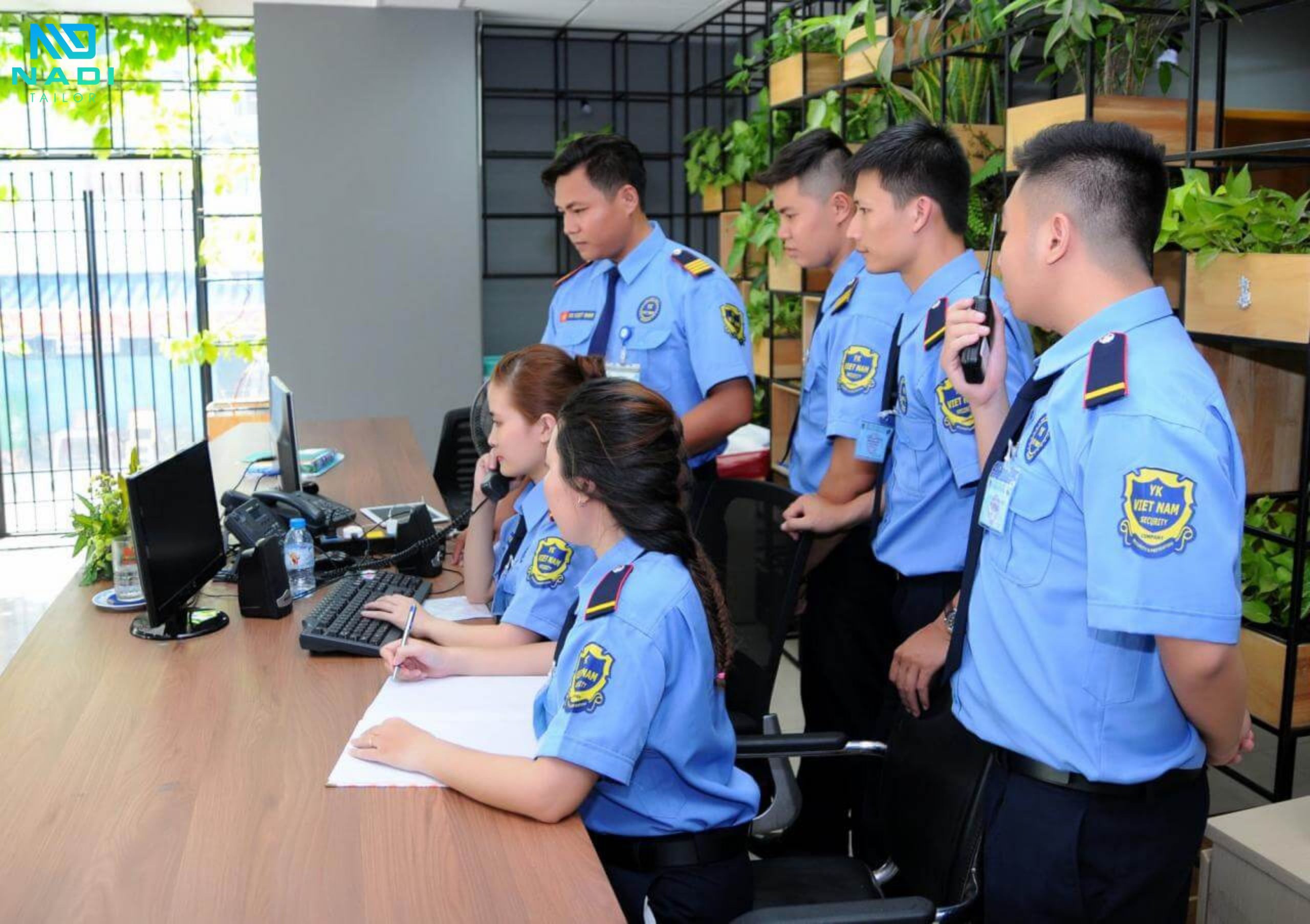 Trang phục của nhân viên bảo vệ Trang phục của nhân viên bảo vệ