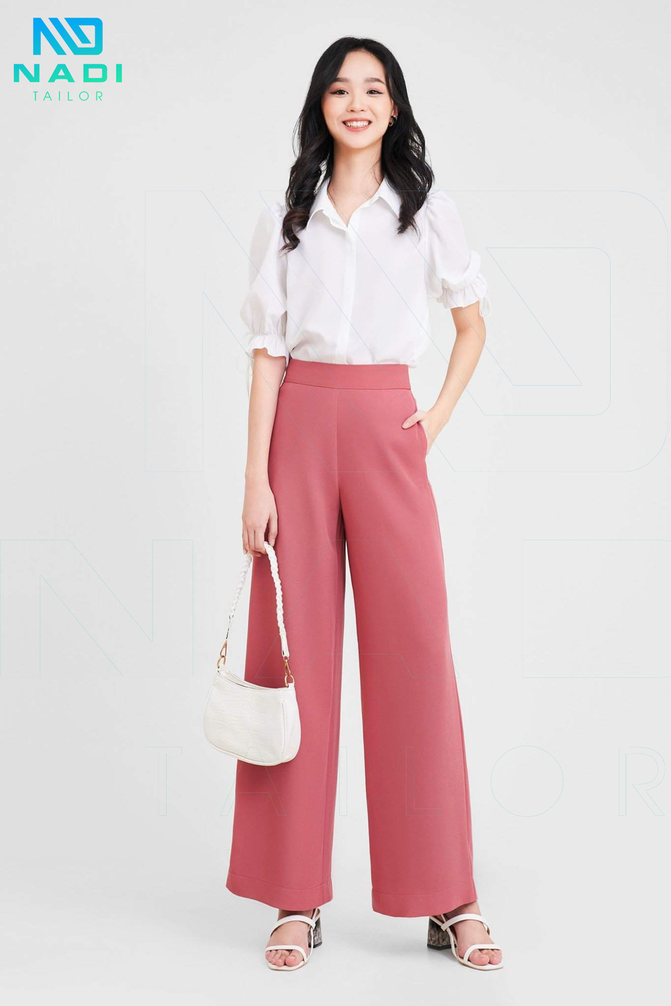 Cách phối đồ với quần tây nữ lưng cao ống rộng Cách phối đồ với quần tây nữ lưng cao ống rộng