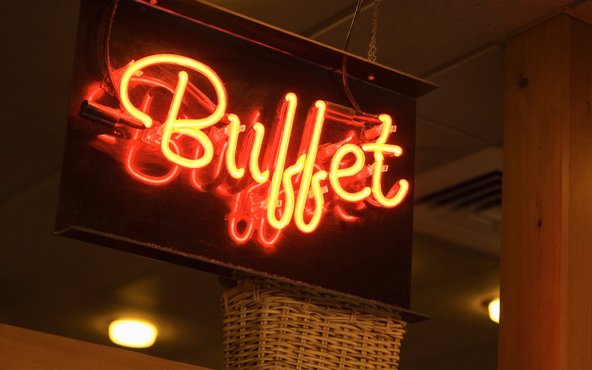 Chiến Lược Kinh Doanh Tối Đa Hóa Vốn Mở Nhà Hàng Buffet