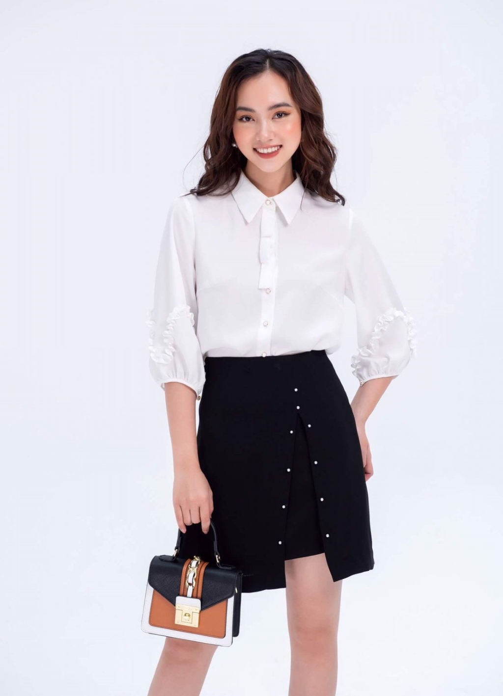 Sơ mi trắng bèo nhún Sơ mi trắng bèo nhún