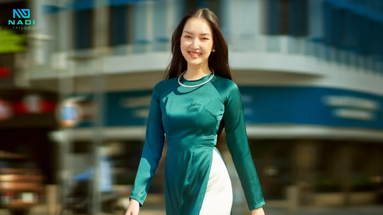 Tại sao đồng phục áo dài lại được ưa chuộng? Tại sao đồng phục áo dài lại được ưa chuộng?