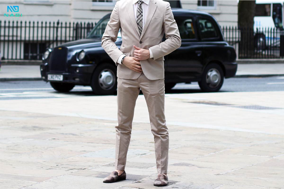 Quần âu và áo vest - Hoàn thiện bộ suit lịch lãm Quần âu và áo vest - Hoàn thiện bộ suit lịch lãm