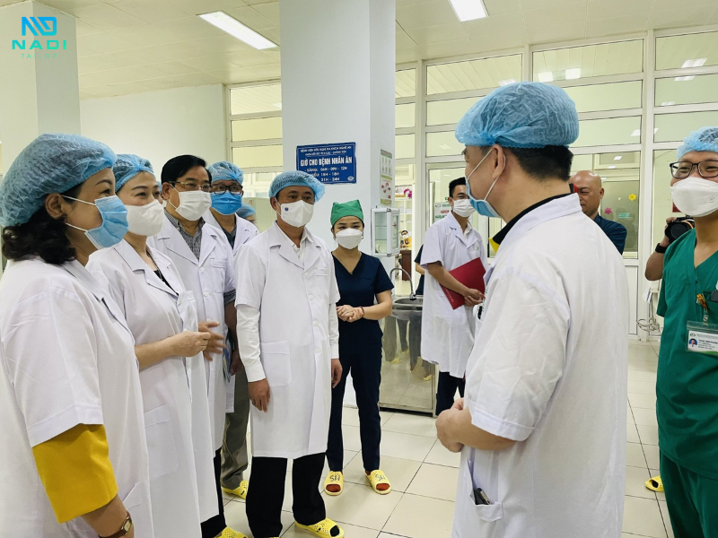 Trang phục ngành y tế chất lượng cao cấp tại Đồng phục Nadi Trang phục ngành y tế chất lượng cao cấp tại Đồng phục Nadi