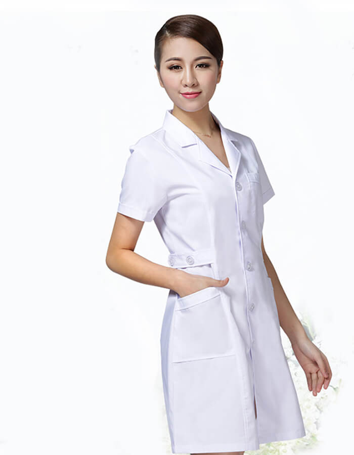 Đồng Phục Y Tế: Tầm Quan Trọng Và Cách Lựa Chọn Phù Hợp