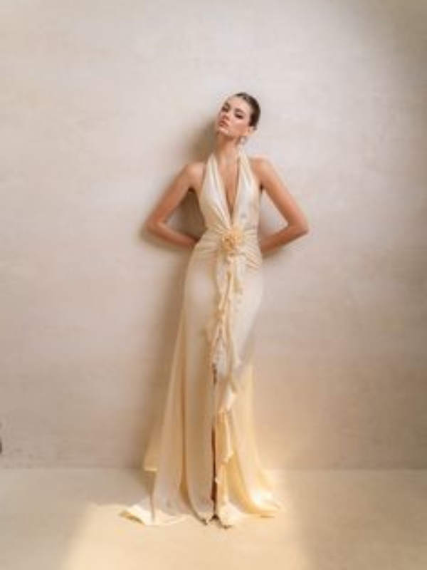 Top 5 Kiểu Váy Lụa Công Sở Cho Cô Nàng Thanh Lịch