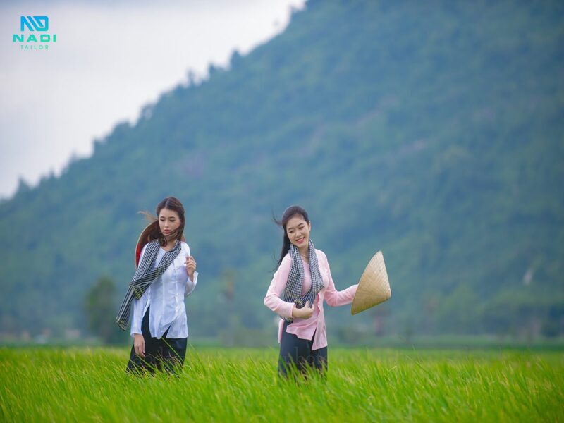 Áo bà ba mang đến vẻ đẹp mộc mạc, gần gũi nhưng không kém phần độc đáo và khác biệt