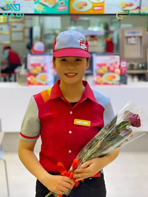 Đồng phục Jollibee đẹp