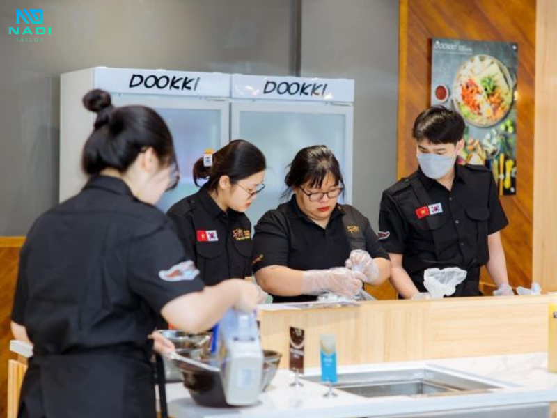 Đầu tư vào hình ảnh nhân viên chính là đầu tư cho sự phát triển bền vững của thương hiệu