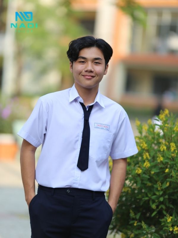 10 mẫu đồng phục học sinh may sẵn đẹp, giá tốt