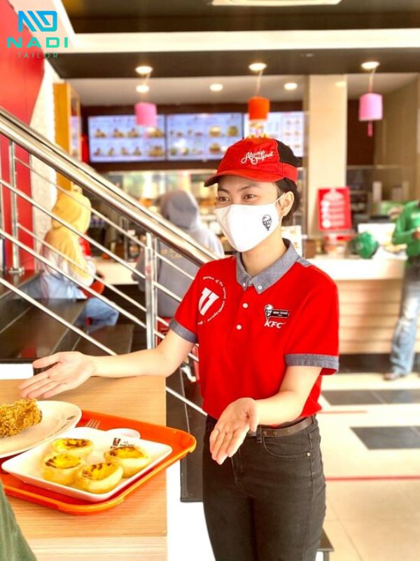 Đồng phục nhân viên phục vụ KFC