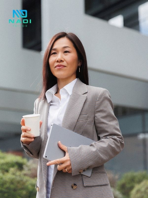 Các loại đồng phục may sẵn phổ biến 2025