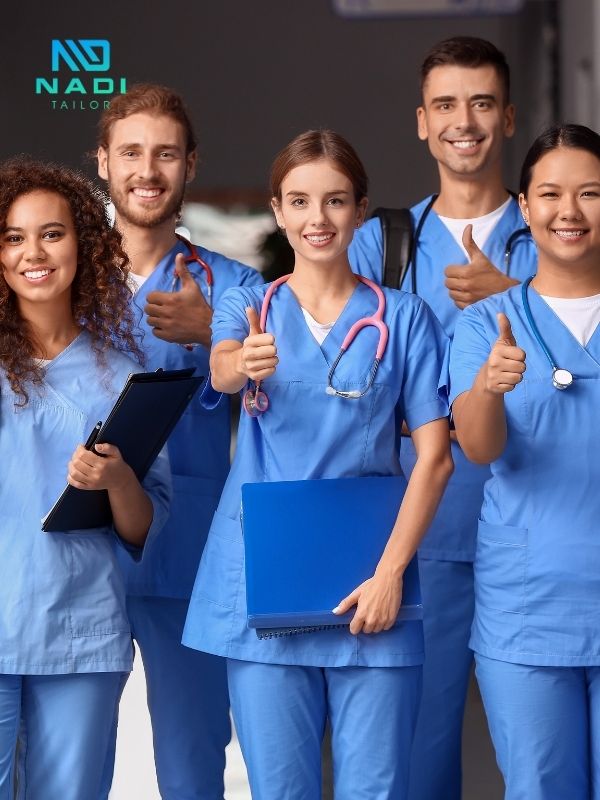Lợi ích khi chọn công ty may đồng phục phòng khám theo yêu cầu