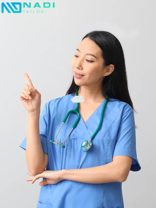 Sau khi lựa chọn được mẫu áo blouse nữ tay ngắn ưng ý, việc bảo quản đúng cách giúp kéo dài tuổi thọ áo