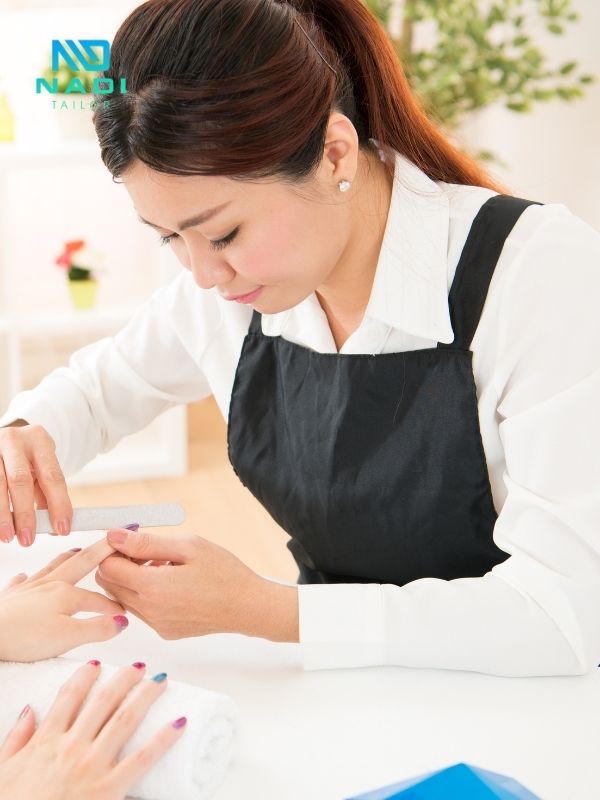 Vai trò của đồng phục quản lý spa trong nhận diện thương hiệu